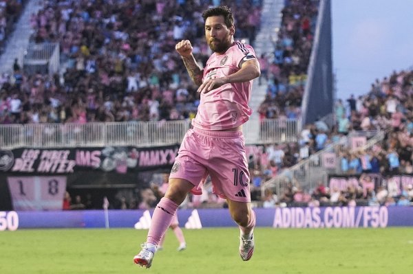 Truyền thông Ả Rập: Messi sẽ r